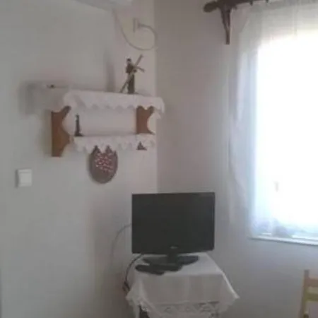 In The Center Of Artemonas, Sifnos Apartment *