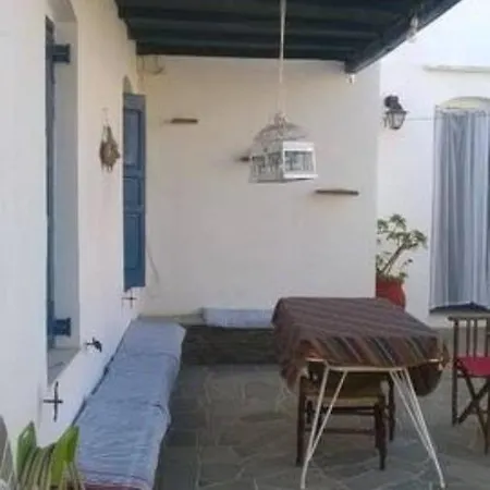 In The Center Of Artemonas, Sifnos